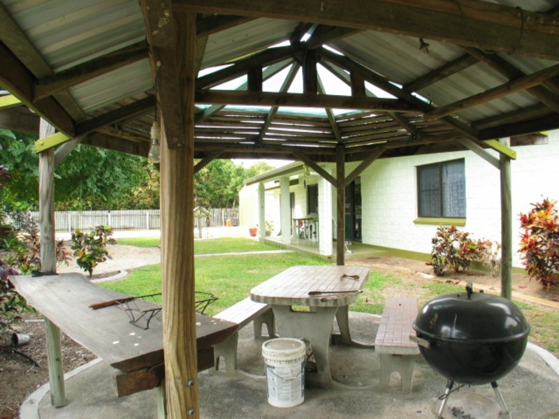 59 Flemington Road, Bowen QLD 4805
