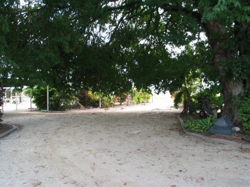 59 Flemington Road, Bowen QLD 4805