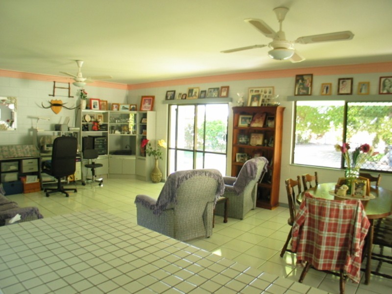 59 Flemington Road, Bowen QLD 4805