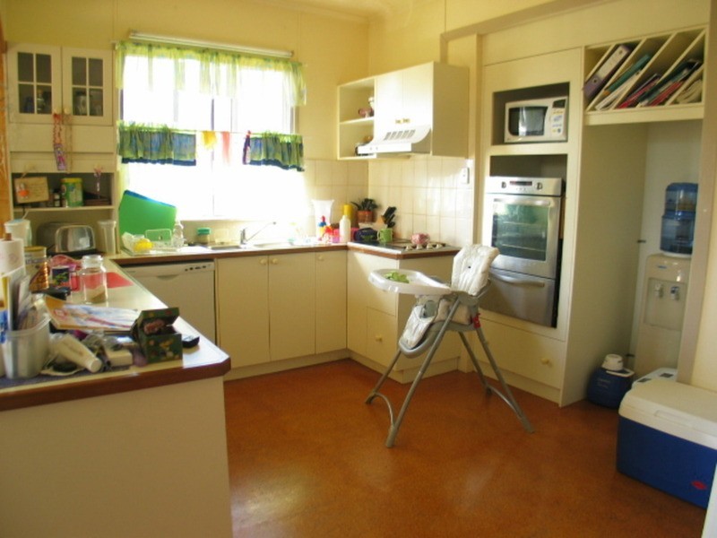 25 Mitchell Street, Bowen QLD 4805