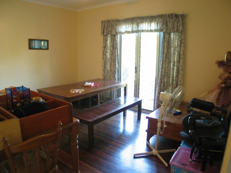 25 Mitchell Street, Bowen QLD 4805