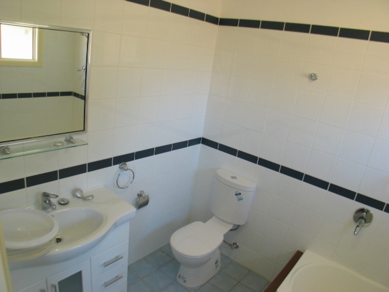 20 Yardley Court, Bowen QLD 4805