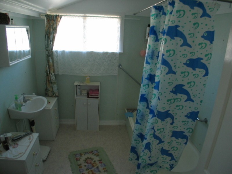22 Poole Street, Bowen QLD 4805