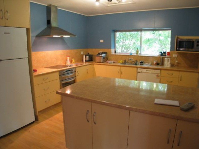 271 East Euri Road, Bowen QLD 4805