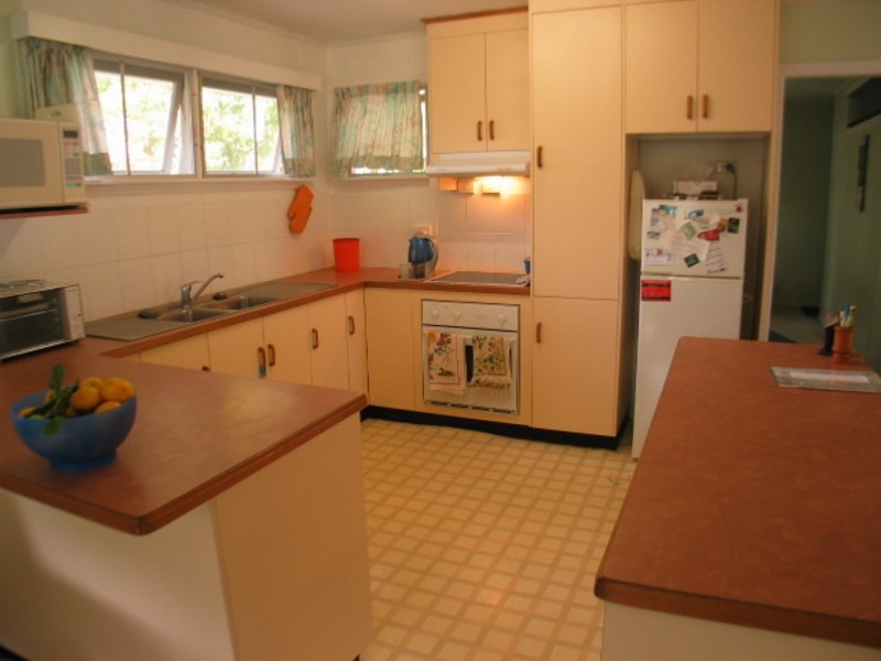 23 Golf Links Road, Bowen QLD 4805