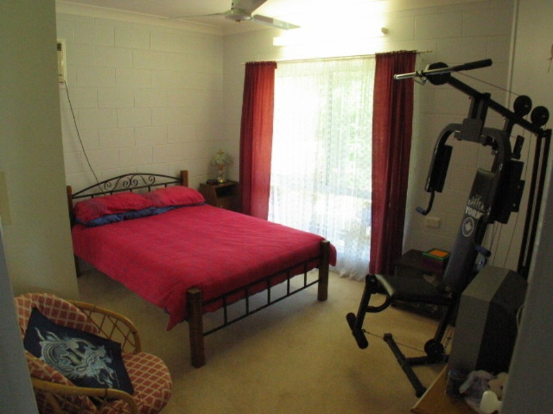 3 Oak Crescent, Bowen QLD 4805