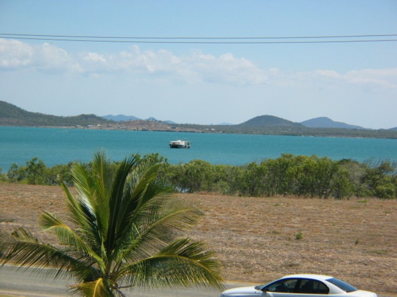 34 Wentworth Street, Bowen QLD 4805
