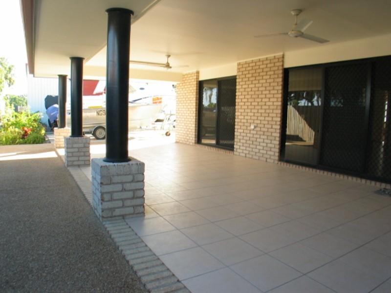 5 Gilbert Street, Bowen QLD 4805