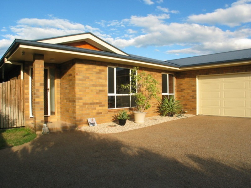 30 St Kilda Street, Bowen QLD 4805