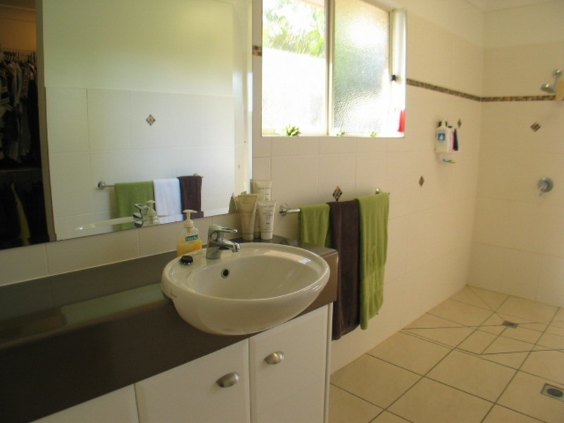 30 St Kilda Street, Bowen QLD 4805