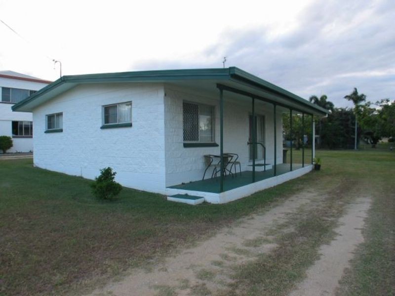 112 Powell Street, Bowen QLD 4805