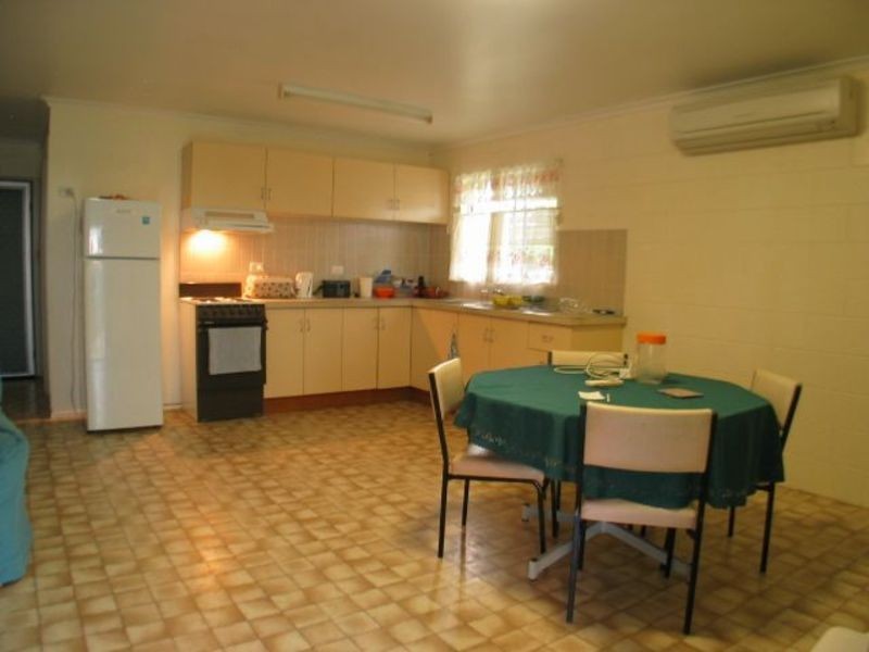 112 Powell Street, Bowen QLD 4805