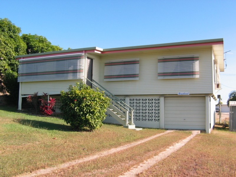 14 Lascelles Street, Bowen QLD 4805