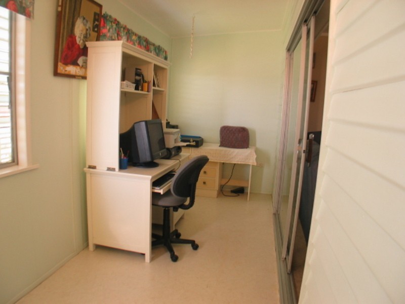 14 Lascelles Street, Bowen QLD 4805