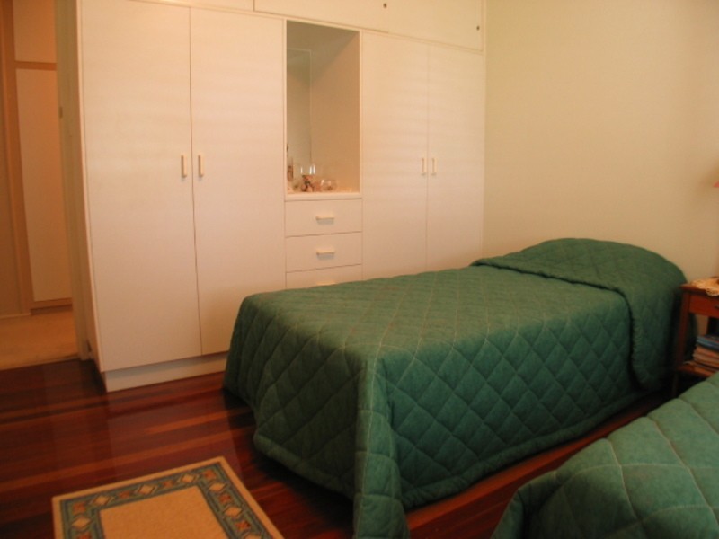 14 Lascelles Street, Bowen QLD 4805