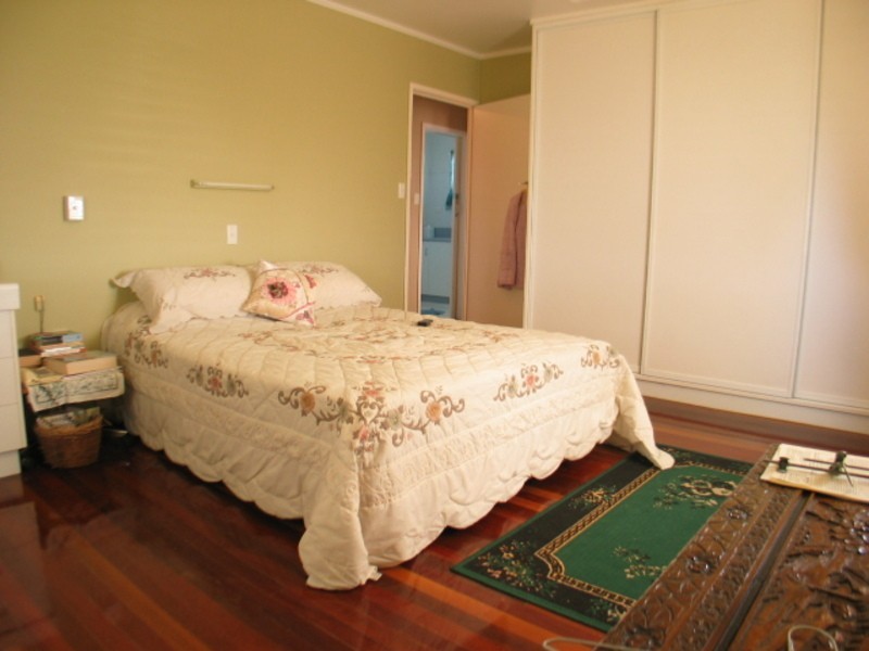 14 Lascelles Street, Bowen QLD 4805