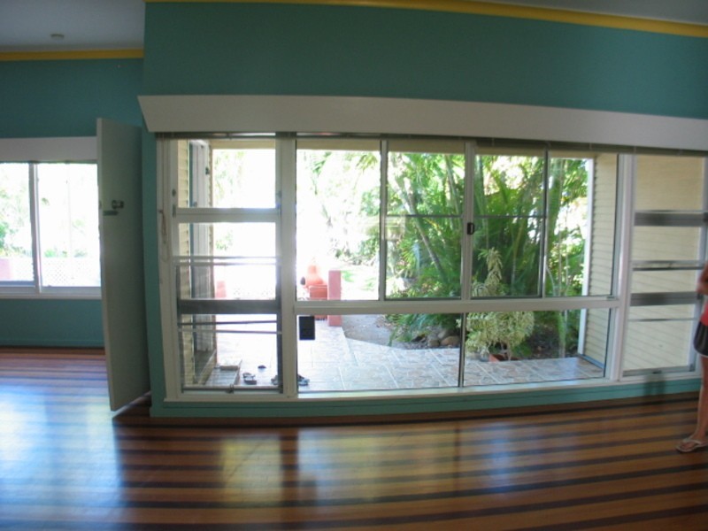 55 Queens Beach Esp Street, Bowen QLD 4805