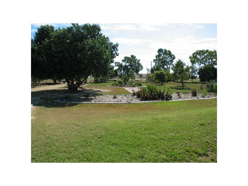 75 Flemington Road, Bowen QLD 4805