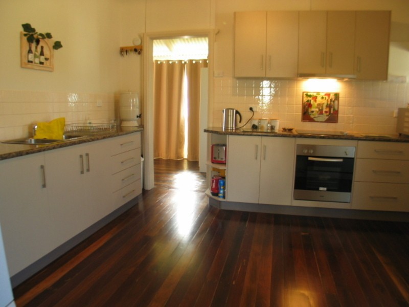 26 Sinclair Street, Bowen QLD 4805