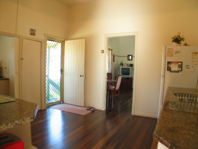 26 Sinclair Street, Bowen QLD 4805