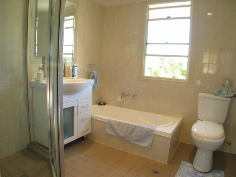 26 Sinclair Street, Bowen QLD 4805