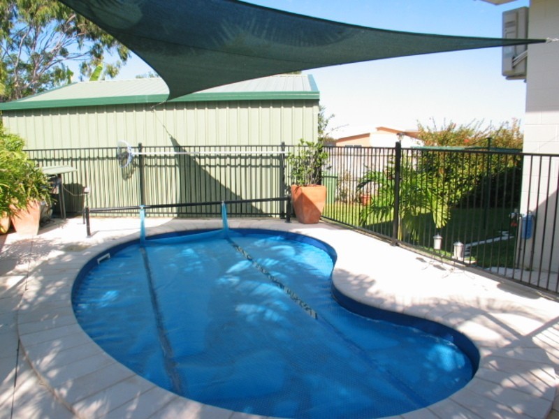 2/5 Lotus Lane, Bowen QLD 4805