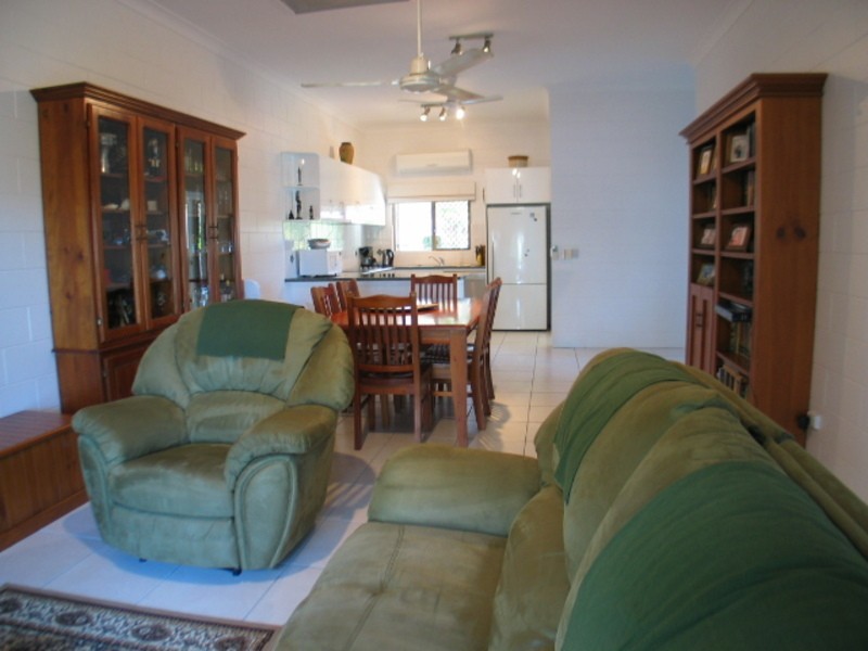 2/5 Lotus Lane, Bowen QLD 4805