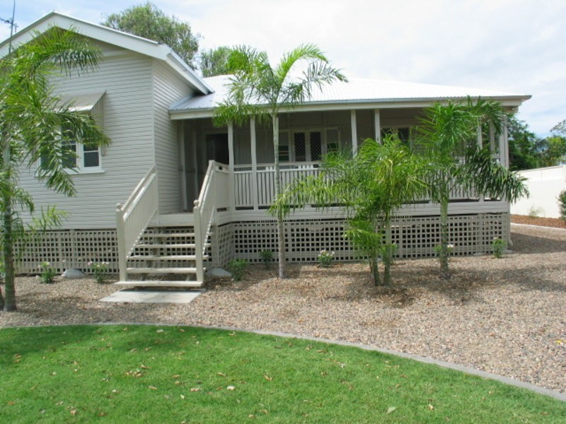 31 Thomas Street, Bowen QLD 4805
