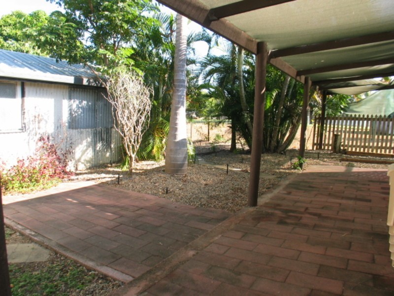 7 Gilbert Street, Bowen QLD 4805
