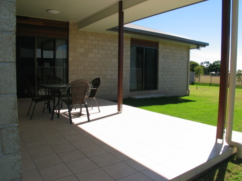18 Lucinda Place, Bowen QLD 4805