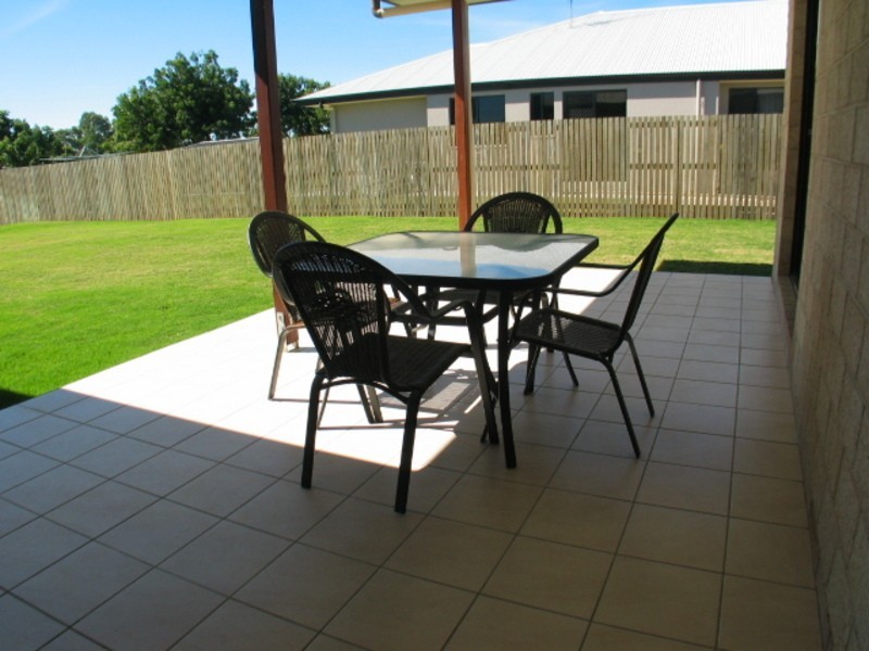 18 Lucinda Place, Bowen QLD 4805