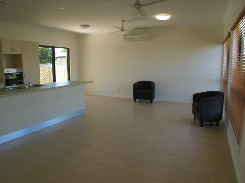 18 Lucinda Place, Bowen QLD 4805