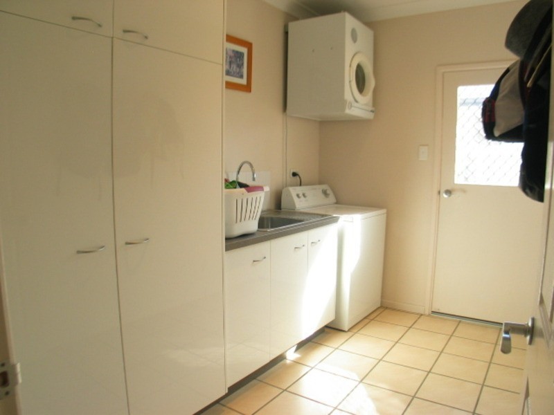 11 Kirkpatrick Court, Bowen QLD 4805