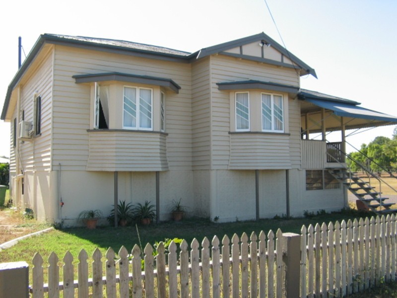 2 George Street, Bowen QLD 4805