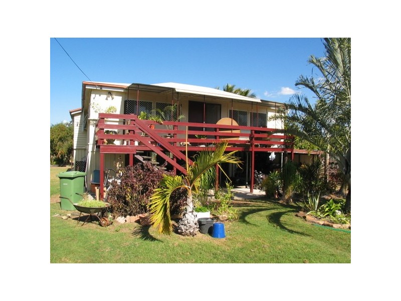 37 Reynolds Street, Bowen QLD 4805