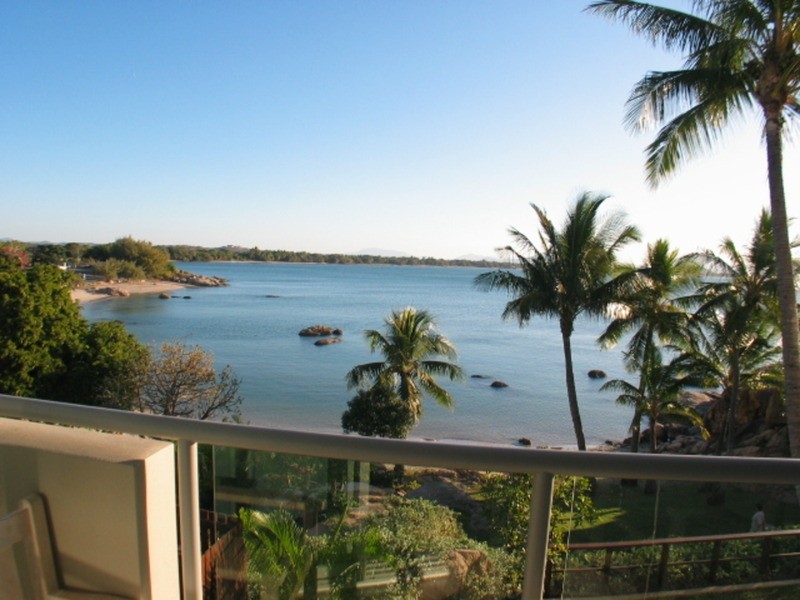 1/2b Horseshoe Bay Road, Bowen QLD 4805