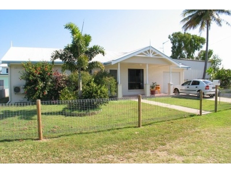 5 Scott Avenue, Bowen QLD 4805
