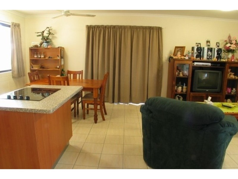 5 Scott Avenue, Bowen QLD 4805