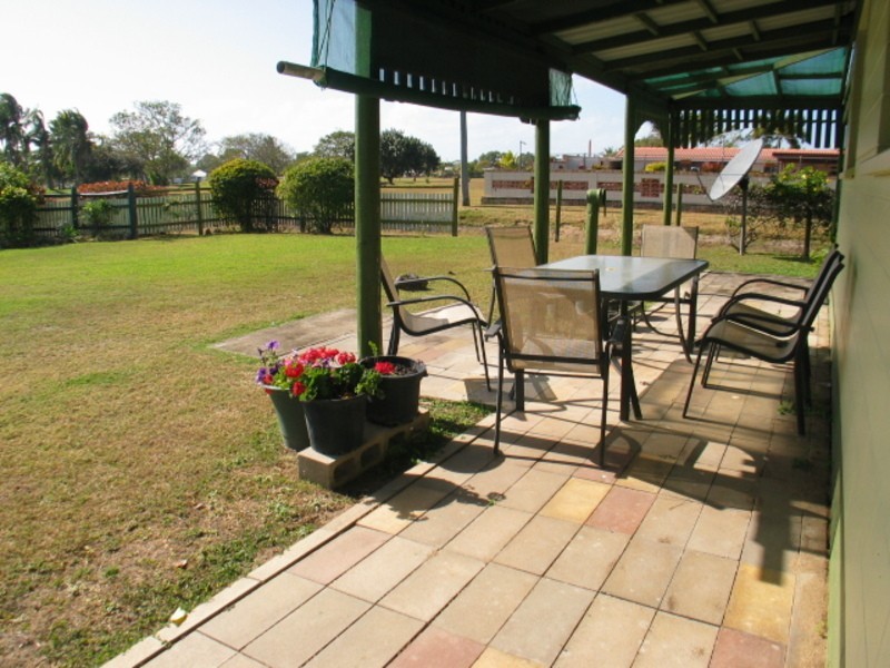 42 Tollington Road, Bowen QLD 4805