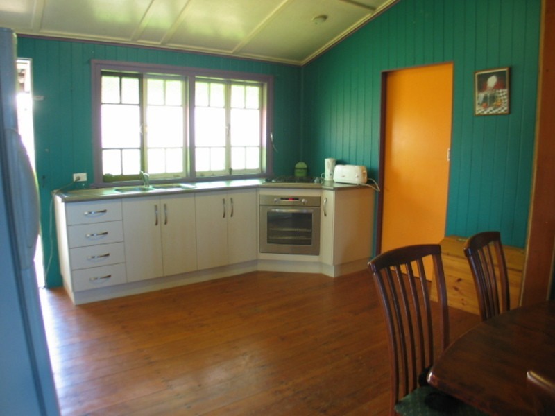 69 Livingstone Street, Bowen QLD 4805