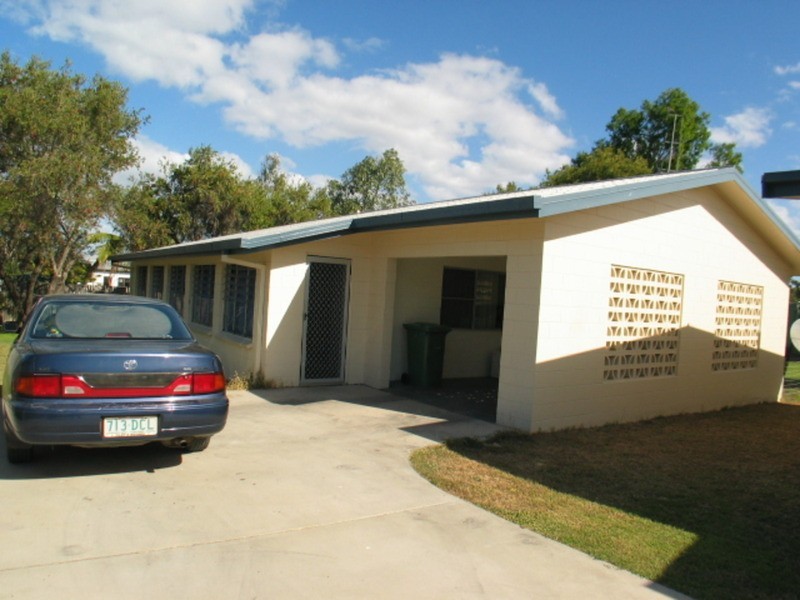 3/57 Poole Street, Bowen QLD 4805