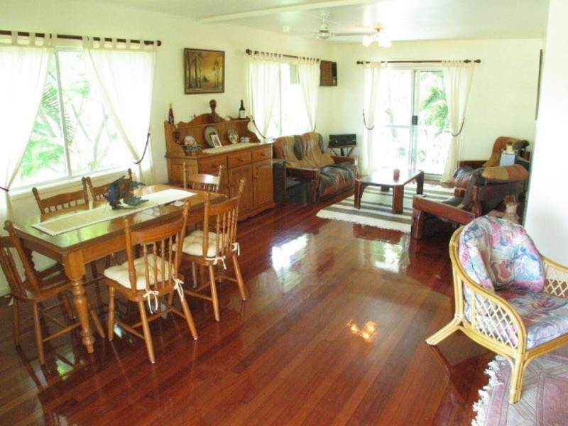 85 Horseshoe Bay Road, Bowen QLD 4805