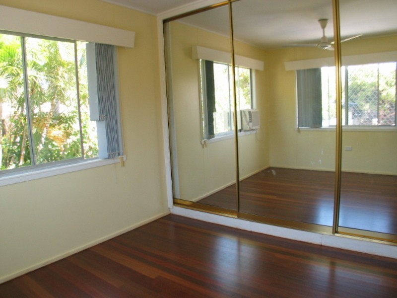 17 McDougall Street, Bowen QLD 4805