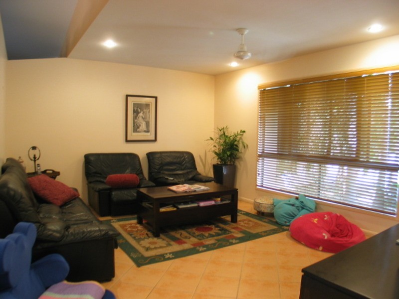 6 Verna Street, Bowen QLD 4805