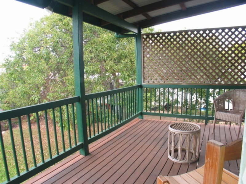 34 Pitcain Avenue, Brisk Bay QLD 4805