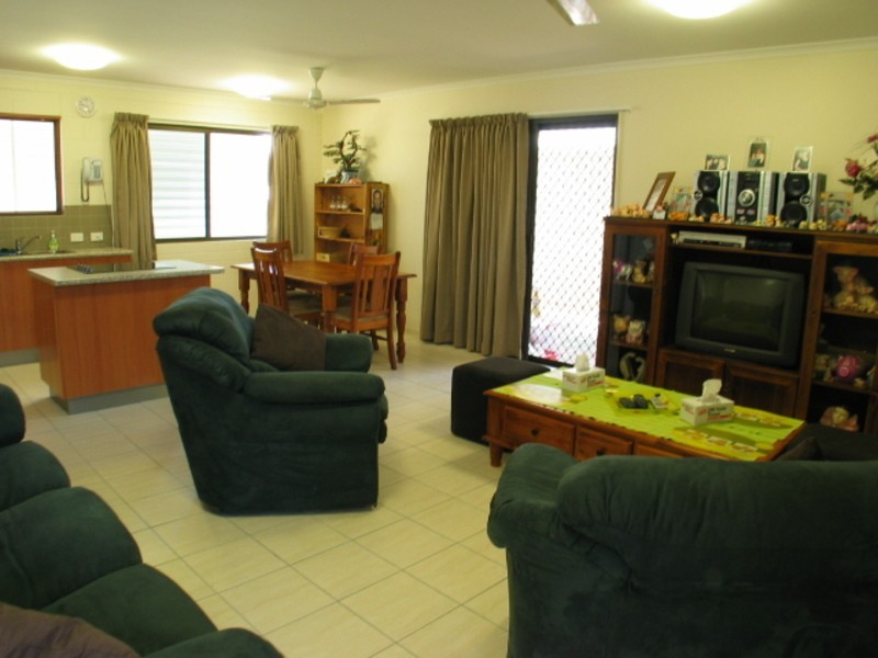 5 Scott Avenue, Bowen QLD 4805