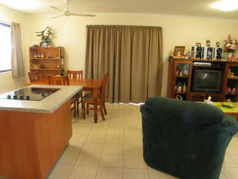 5 Scott Avenue, Bowen QLD 4805