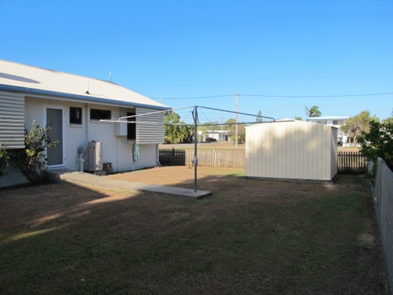 5 Scott Avenue, Bowen QLD 4805