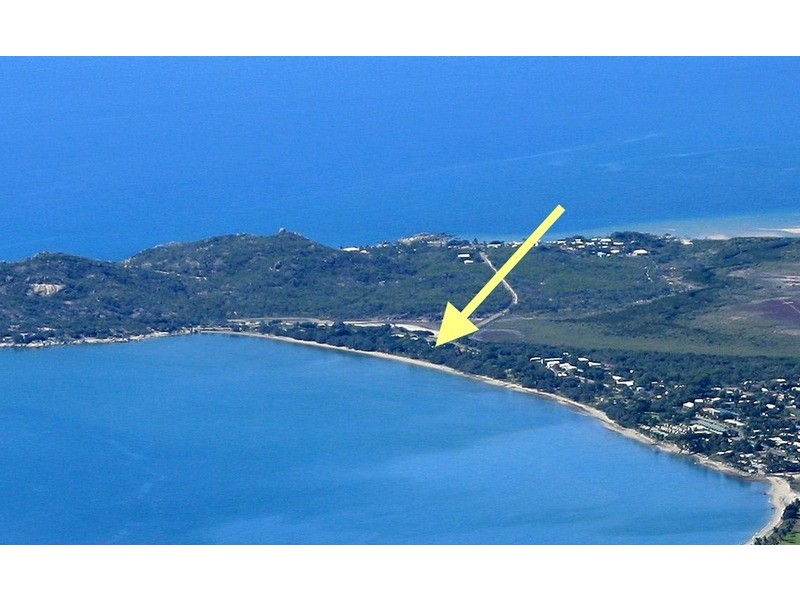 18 Horseshoe Bay Road, Bowen QLD 4805