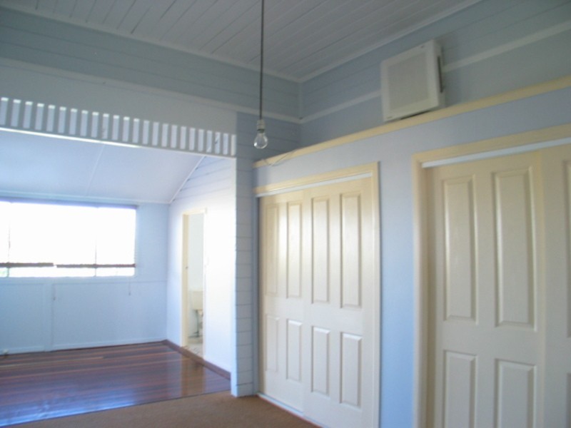 16 Thomas Street, Bowen QLD 4805